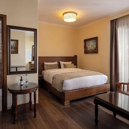 Hotell Semeli