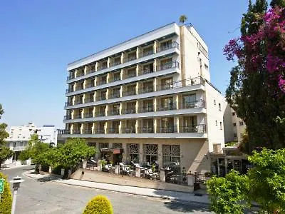 Hotell Semeli 3*
