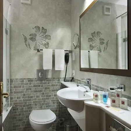 Semeli Hotell